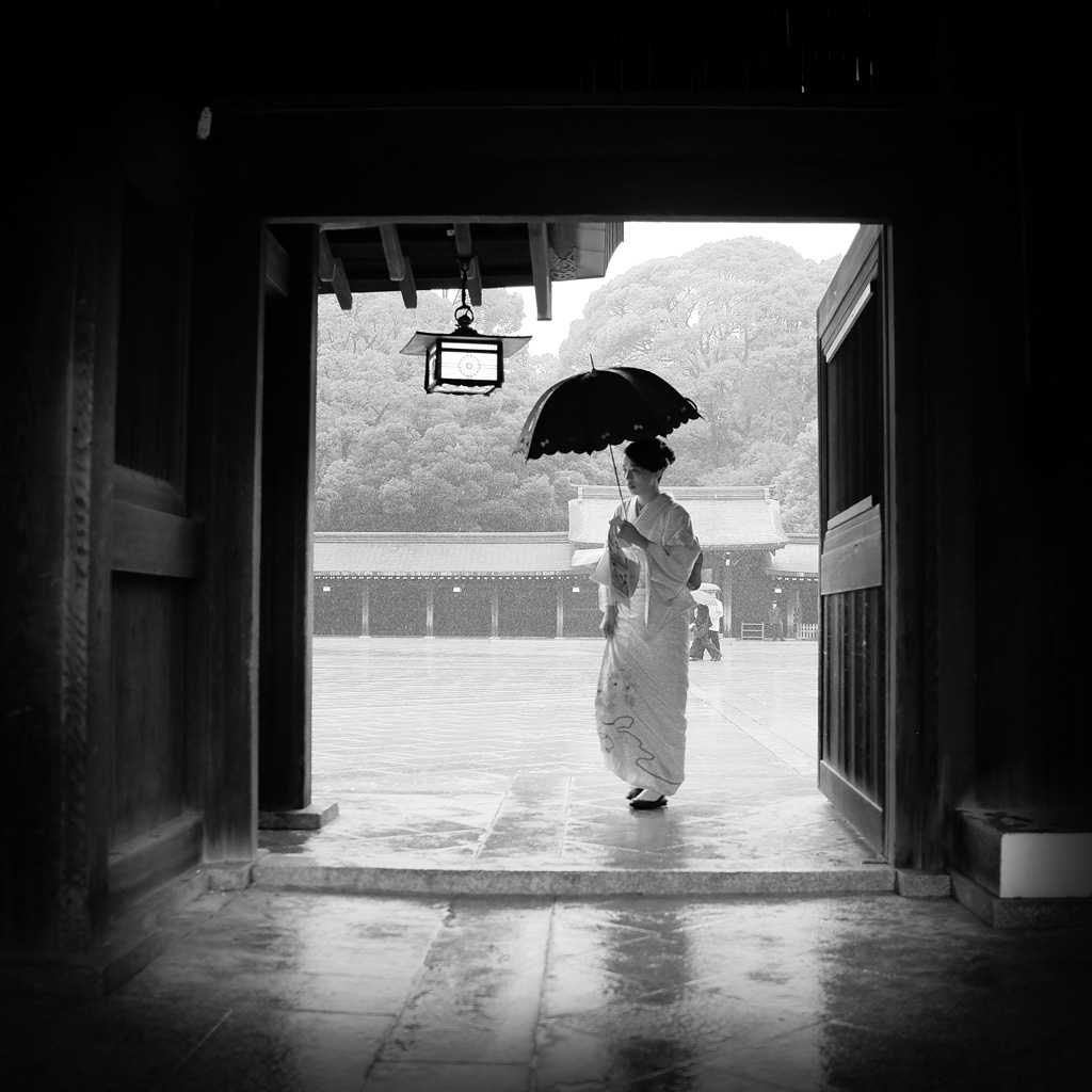 *Forget Your Lunchbox, But Don’t Forget Your Umbrella.【A Famous Saying in Kanazawa】