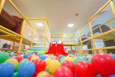 雨の日でも安心！金沢市周辺の小さなお子さま向け無料・低料金の屋内遊び場5選